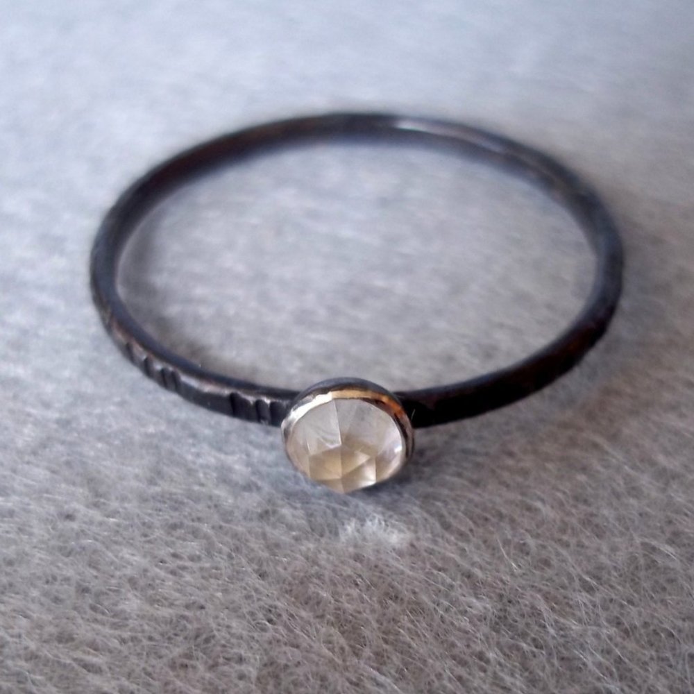 NEW Rose Cute Clear Quartz Sterling Silver Stacking Ring Size 6 Lightly Oxidized